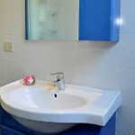 Modern Close To The Beach-beahost شقة