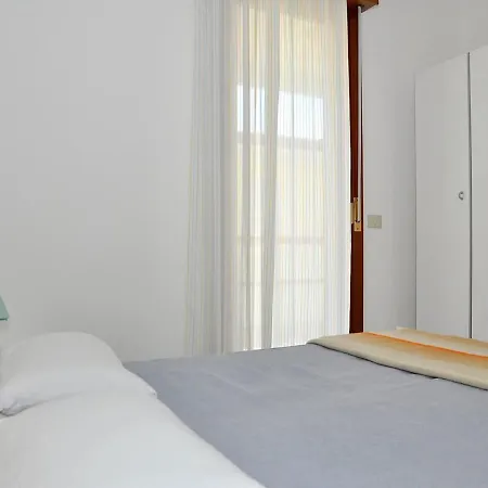 Modern Close To The Beach-beahost Διαμέρισμα *