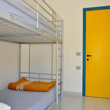 דירה Modern Close To The Beach-beahost ביביונה