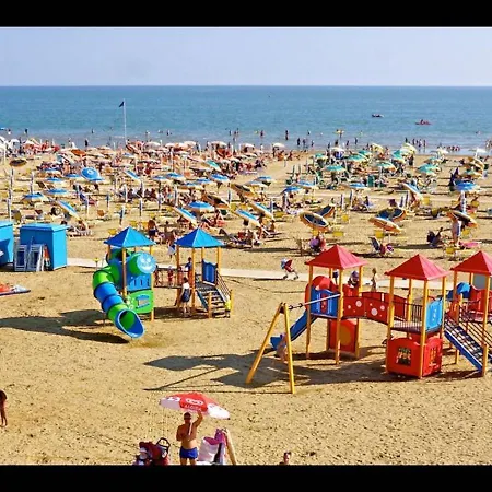 Modern Close To The Beach-beahost *