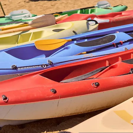 Modern Close To The Beach-beahost Διαμέρισμα *