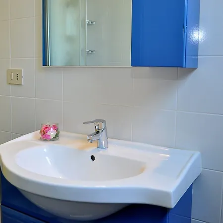 Modern Close To The Beach-beahost Appartamento