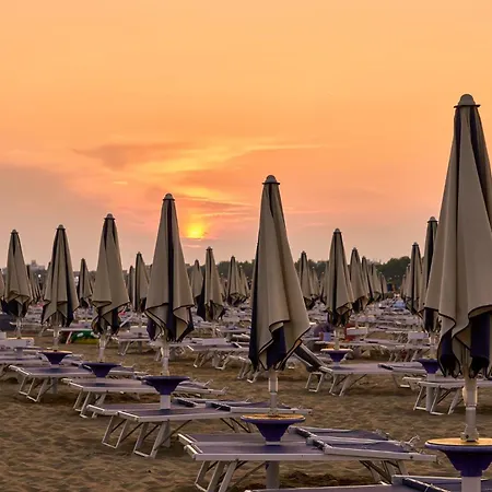 Διαμέρισμα Modern Close To The Beach-beahost Μπιμπιόνε