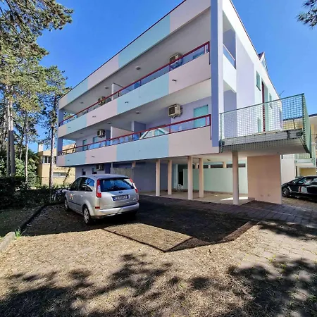 Modern Close To The Beach-beahost Διαμέρισμα Μπιμπιόνε