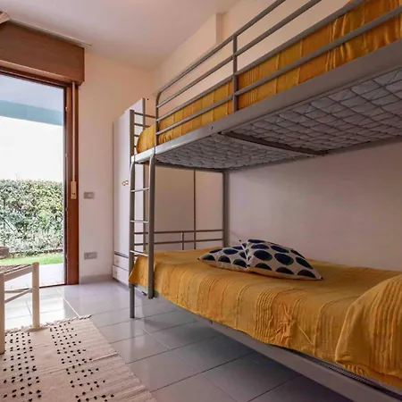 Modern Close To The Beach-beahost *