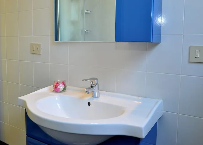 Modern Close To The Beach-beahost Apartment