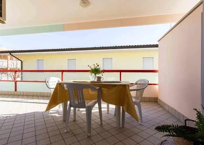 Modern Close To The Beach-beahost Lejlighed Bibione